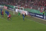 4-0，55岁前曼联主帅滕哈赫发威：率德甲劲旅大捷 迎德国杯开门红